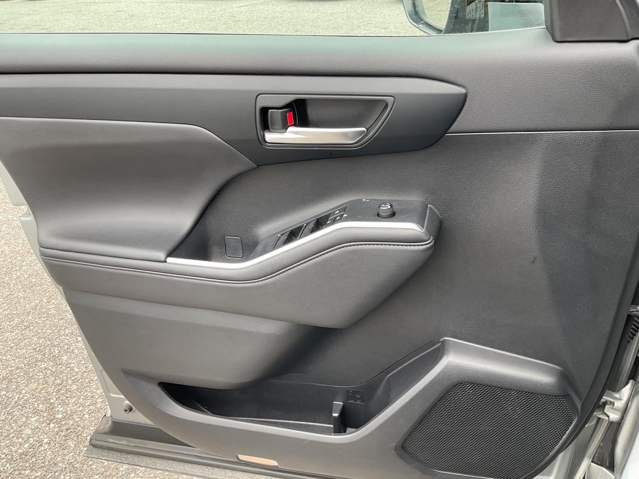 2024 Toyota Highlander  Photo