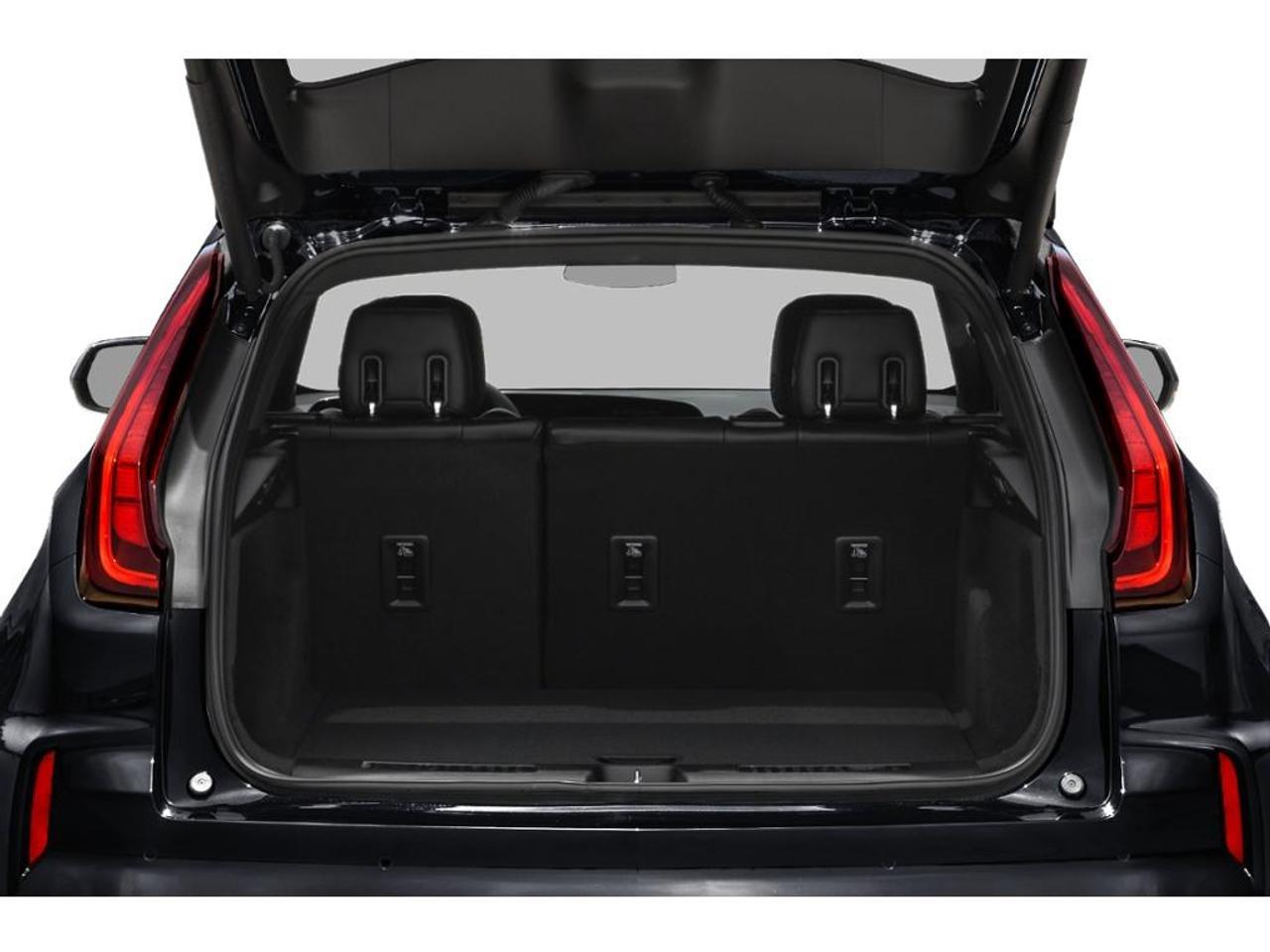 2024 Cadillac XT4 Luxury 4dr Front-Wheel Drive Photo