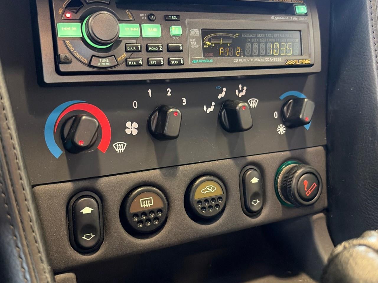 1998 Lotus Esprit  Photo