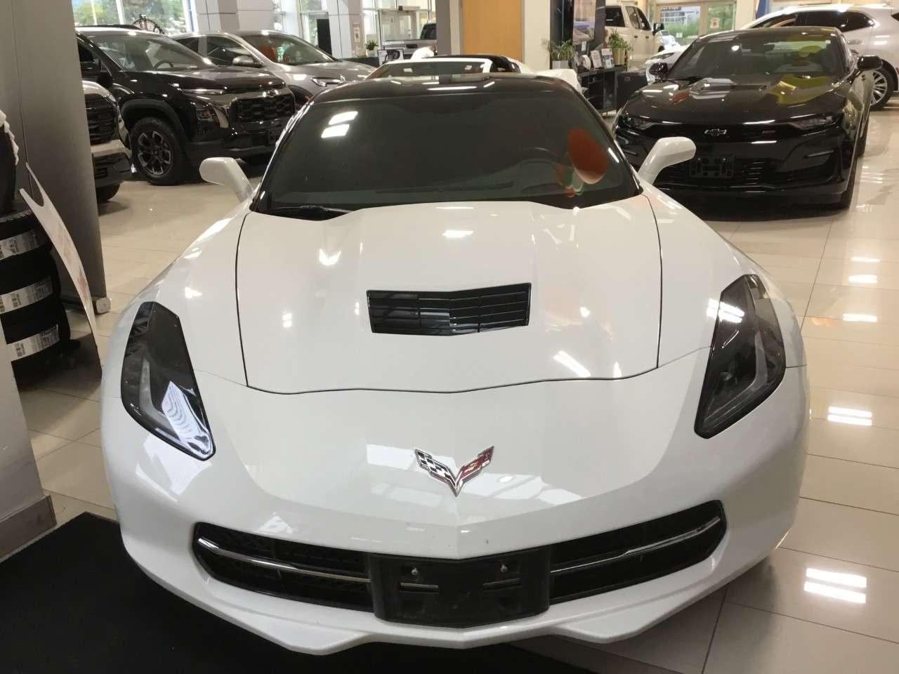 2015 Chevrolet Corvette 2dr Stingray Z51 Cpe w/2LT Photo5