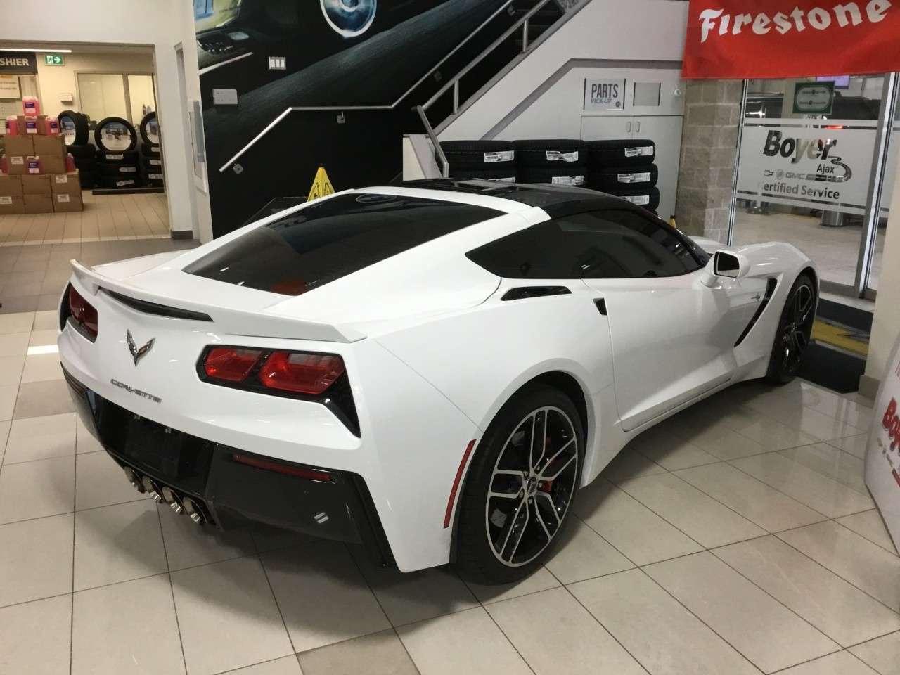 2015 Chevrolet Corvette 2dr Stingray Z51 Cpe w/2LT Photo