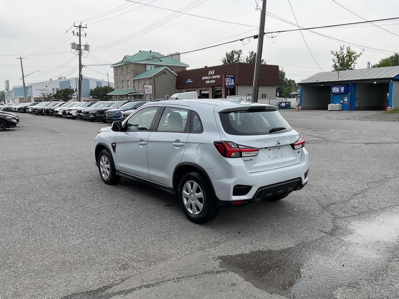 2024 Mitsubishi RVR ES 4dr AWC Photo