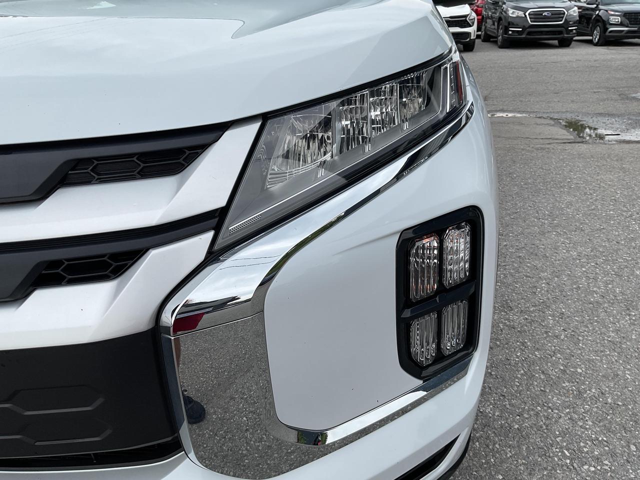 2024 Mitsubishi RVR ES 4dr AWC Photo