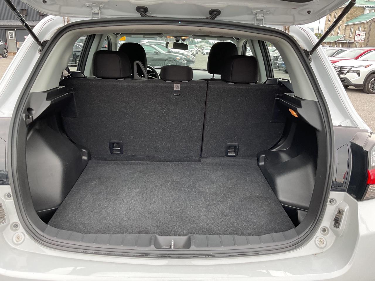 2024 Mitsubishi RVR ES 4dr AWC Photo