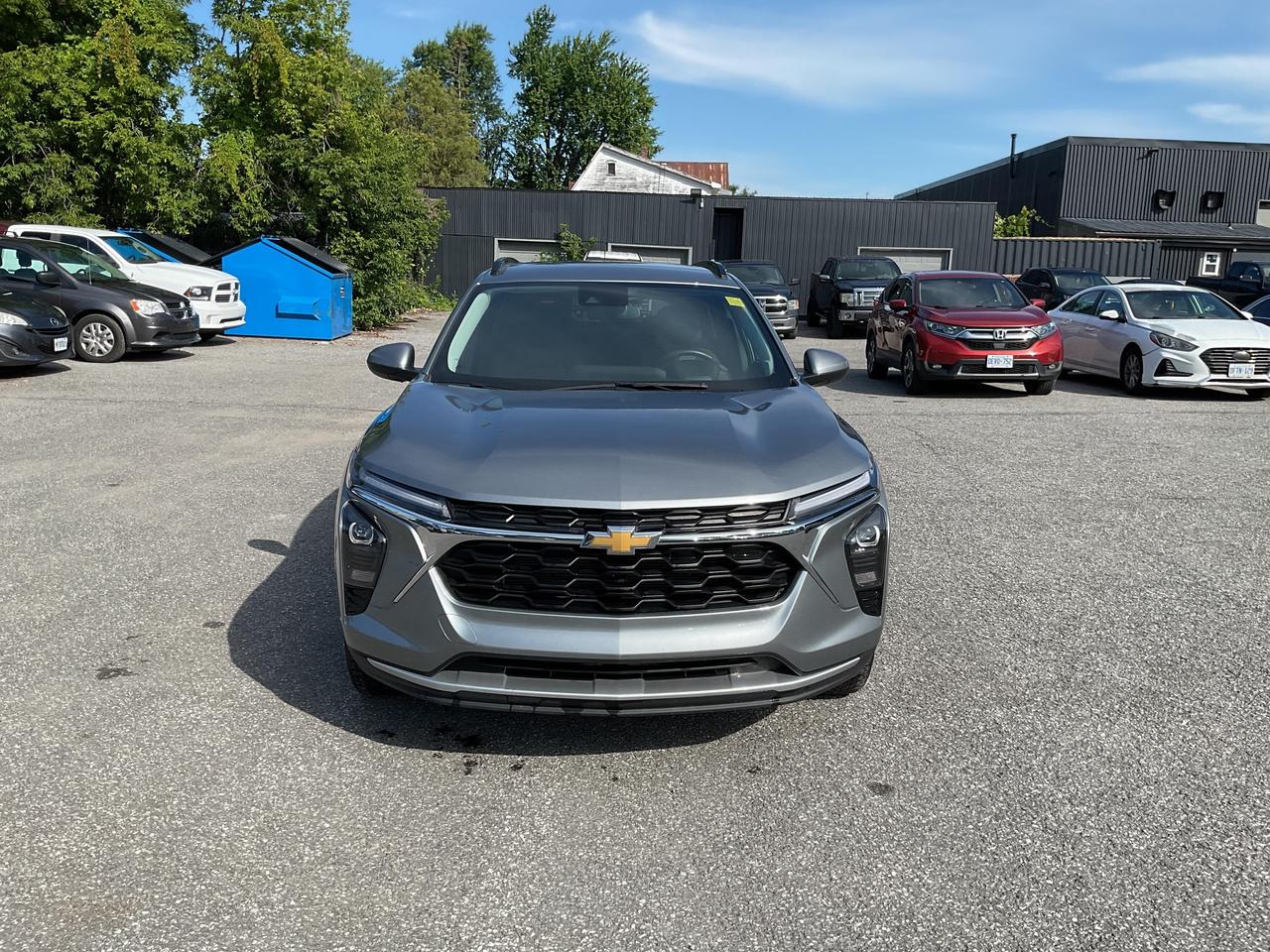 2025 Chevrolet Trax LT 4dr Front-Wheel Drive Photo