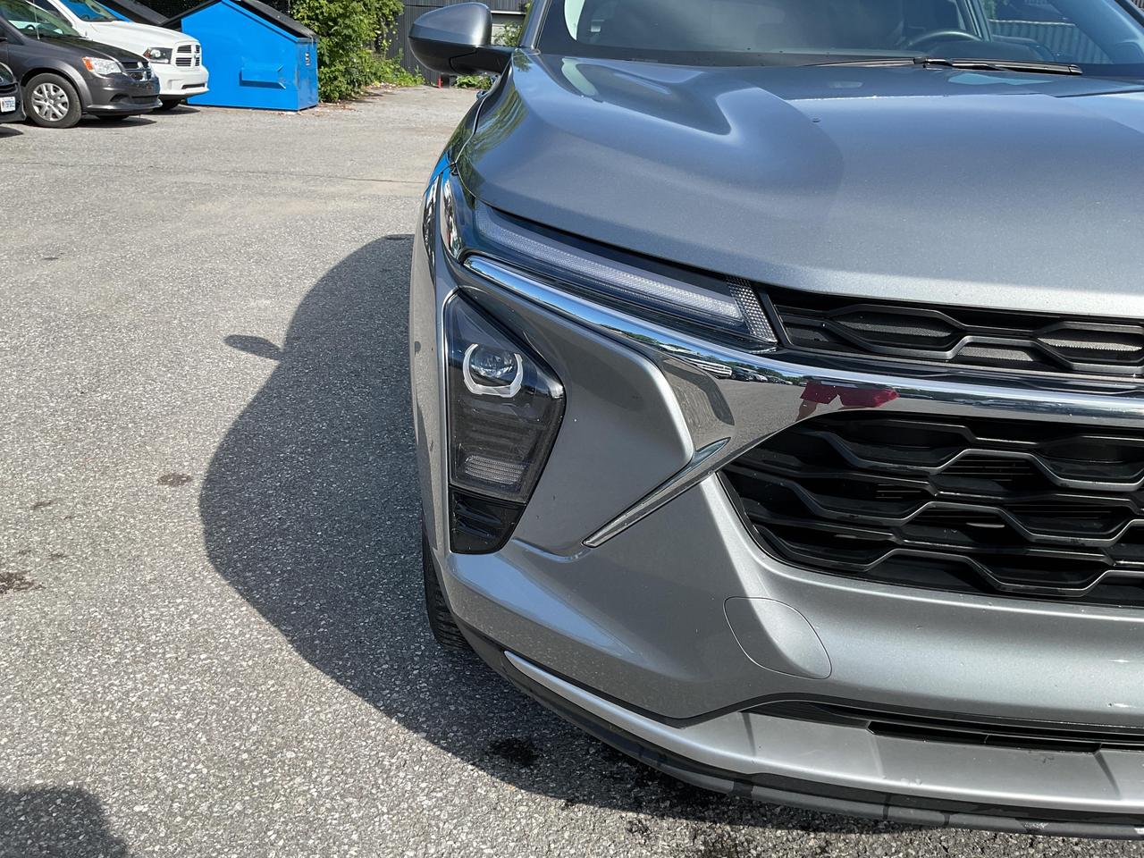 2025 Chevrolet Trax LT 4dr Front-Wheel Drive Photo