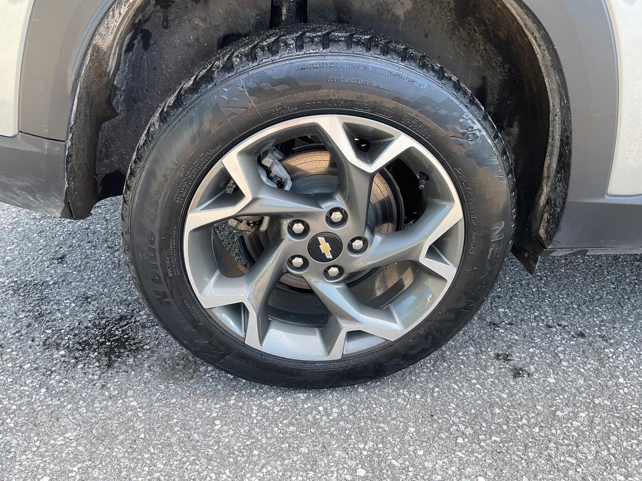2025 Chevrolet Trax LT 4dr Front-Wheel Drive Photo