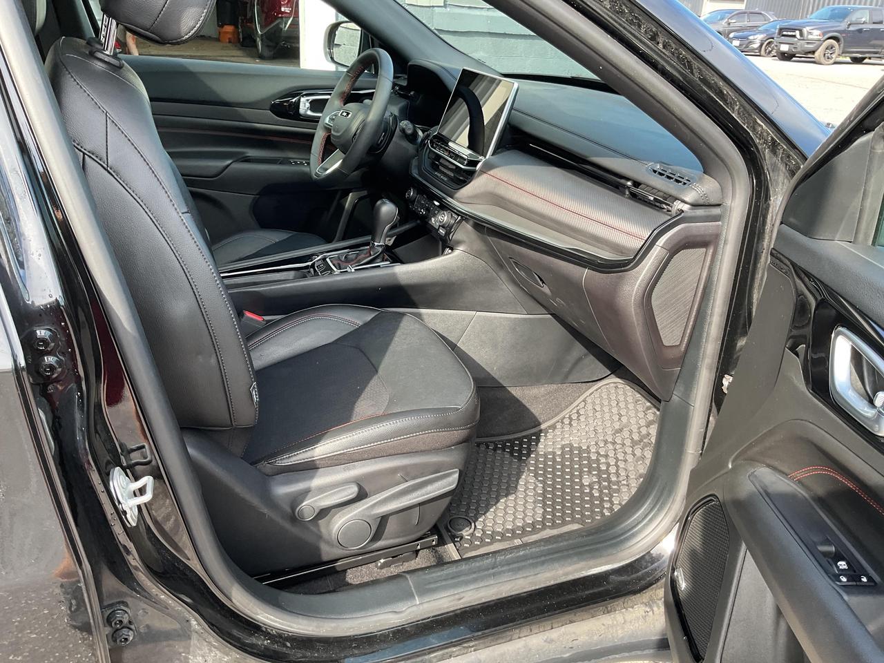 2024 Jeep Compass Trailhawk 4dr 4x4 Photo