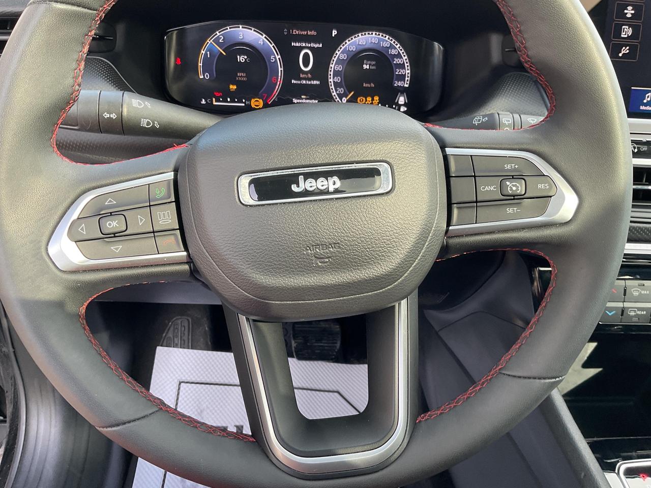 2024 Jeep Compass Trailhawk 4dr 4x4 Photo