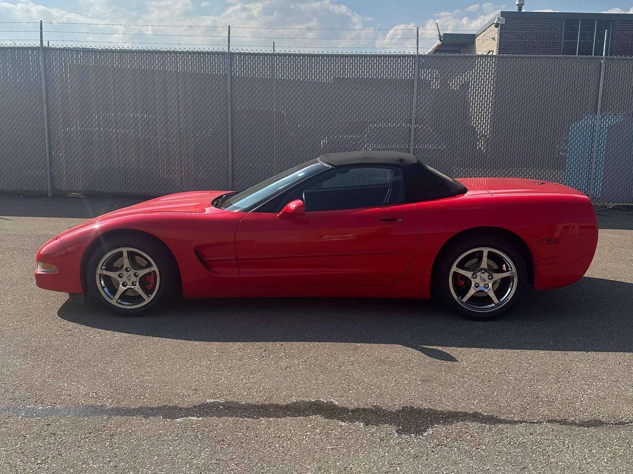 1999 Chevrolet Corvette  Photo