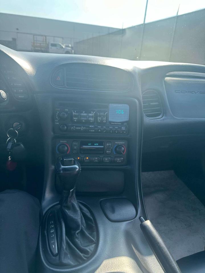 1999 Chevrolet Corvette  Photo
