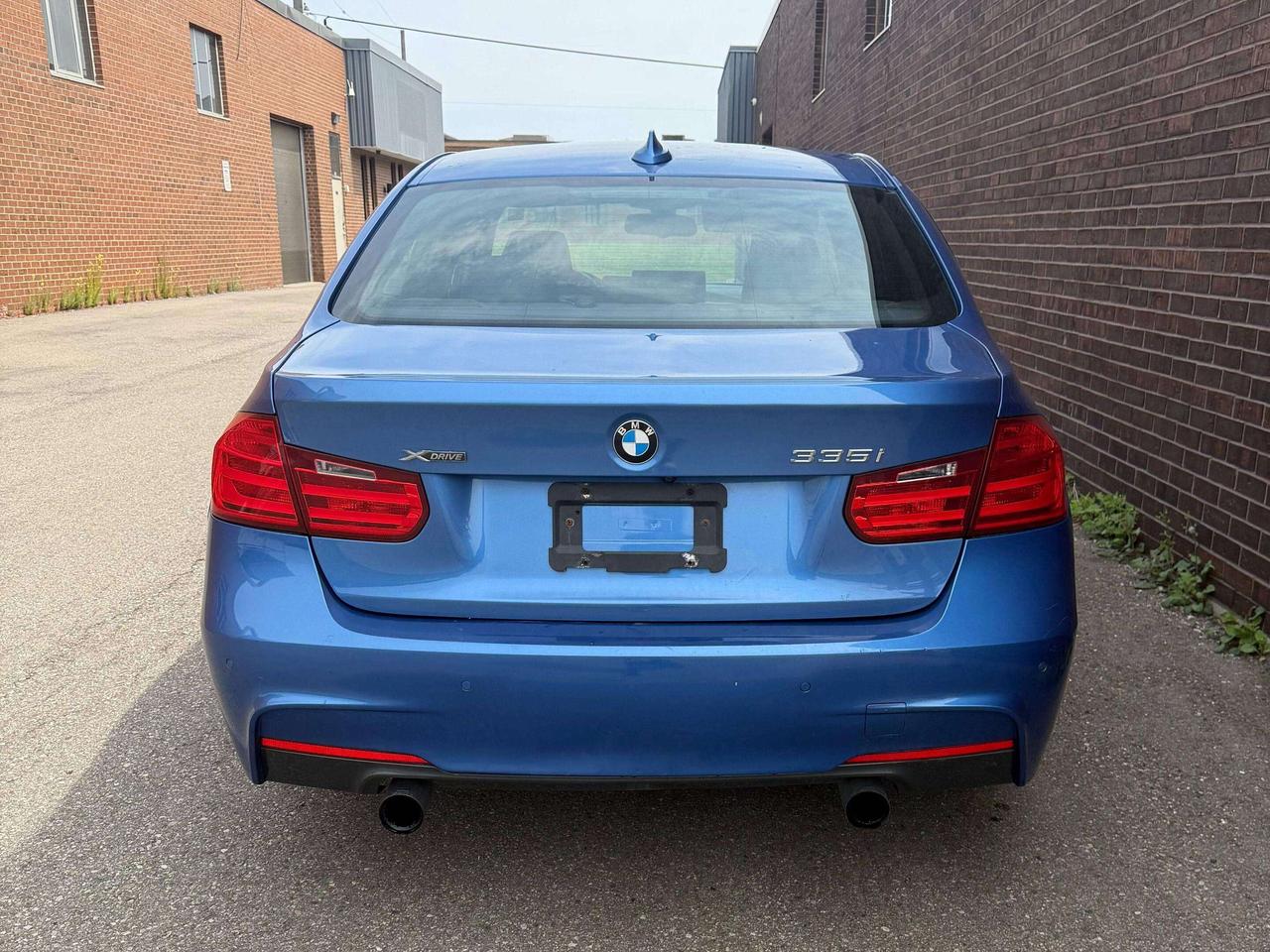 2013 BMW 335i 335i xDrive, NO ACCIDENT, MANUAL TRANSMISSION Photo