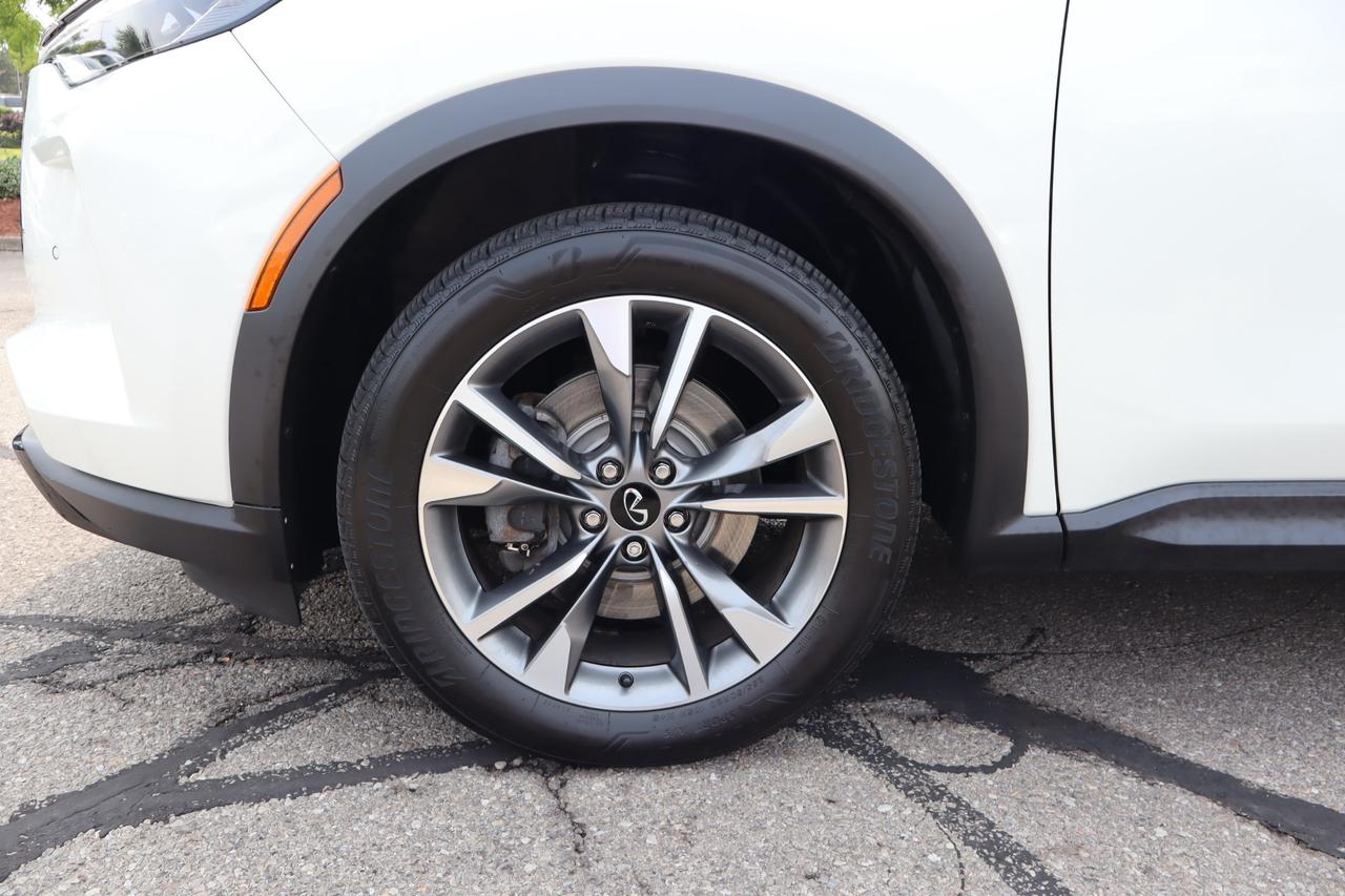 2023 Infiniti QX60 LUXE 4dr All-Wheel Drive Photo