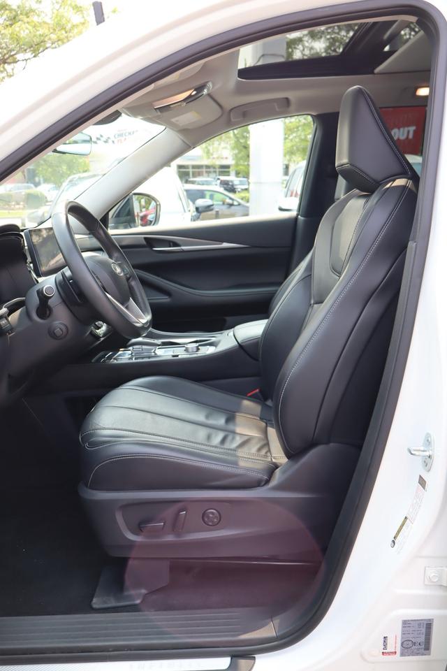 2023 Infiniti QX60 LUXE 4dr All-Wheel Drive Photo