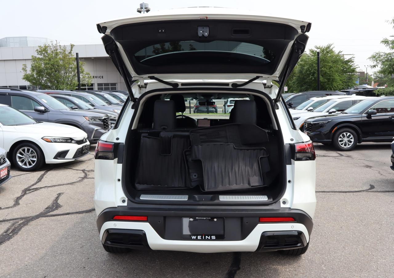 2023 Infiniti QX60 LUXE 4dr All-Wheel Drive Photo