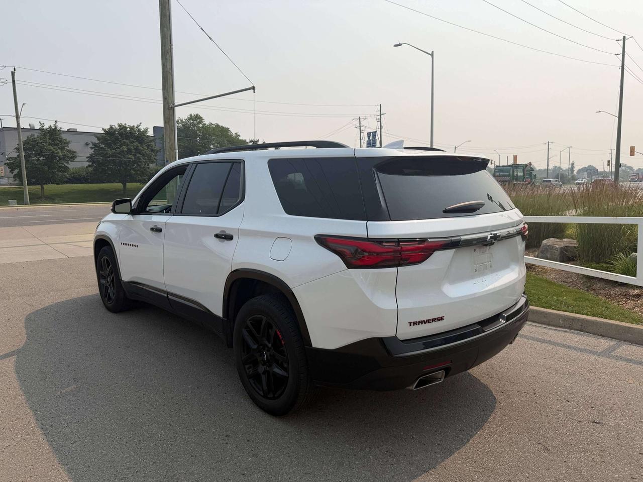 2023 Chevrolet Traverse Premier   REDLINE EDT   NO CLAIMS   ONE OWNER Photo