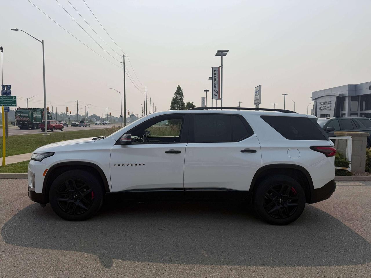 2023 Chevrolet Traverse Premier   REDLINE EDT   NO CLAIMS   ONE OWNER Photo