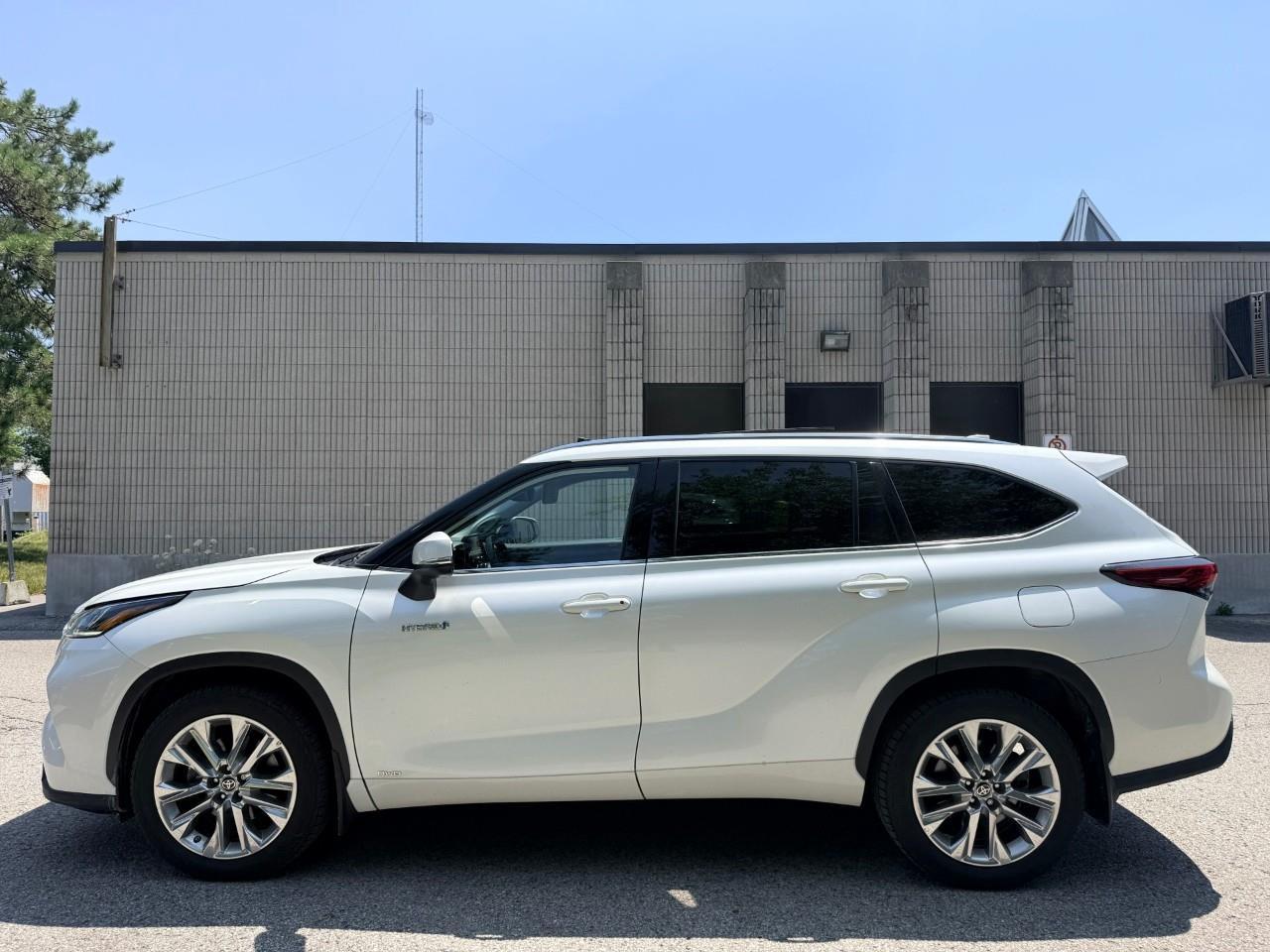 2021 Toyota Highlander Hybrid Limited 4dr All-Wheel Drive Photo