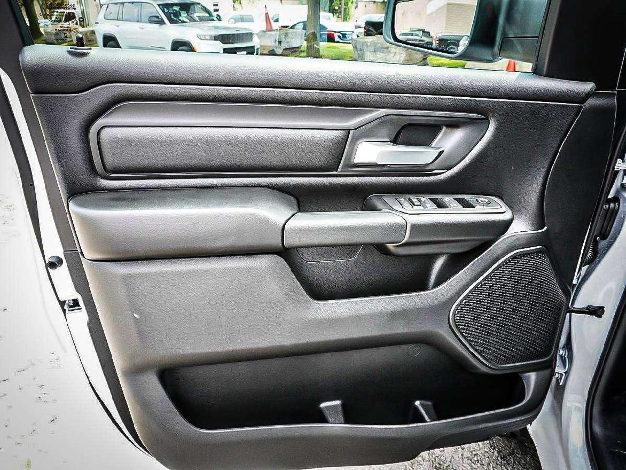 2026 RAM 1500  Photo