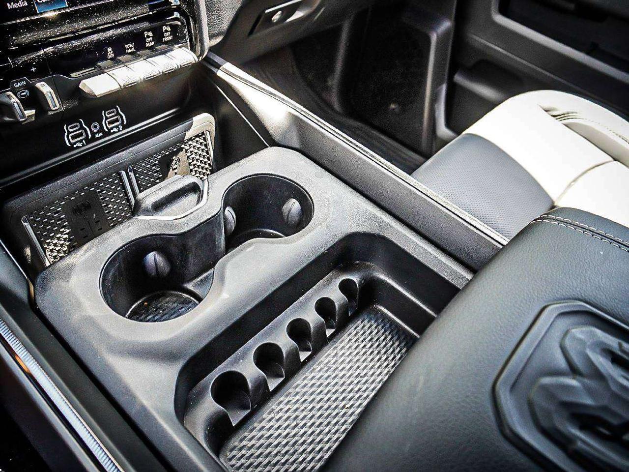 2025 RAM 2500  Photo