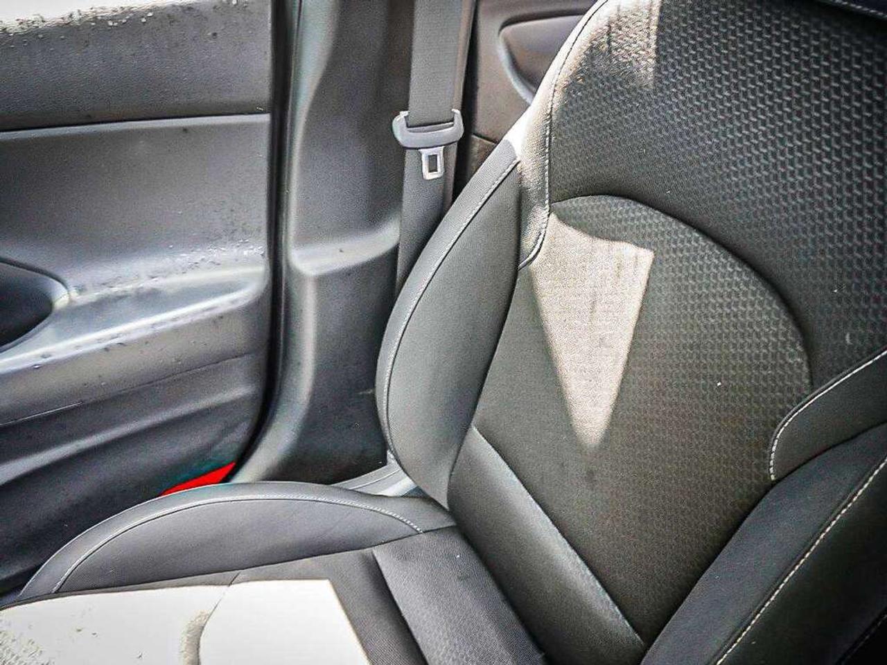 2018 Hyundai Elantra  Photo