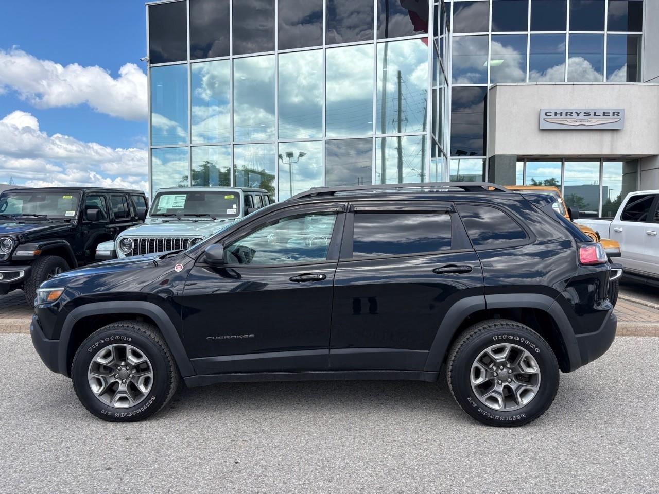 2019 Jeep Cherokee Trailhawk 4dr 4x4 Photo1