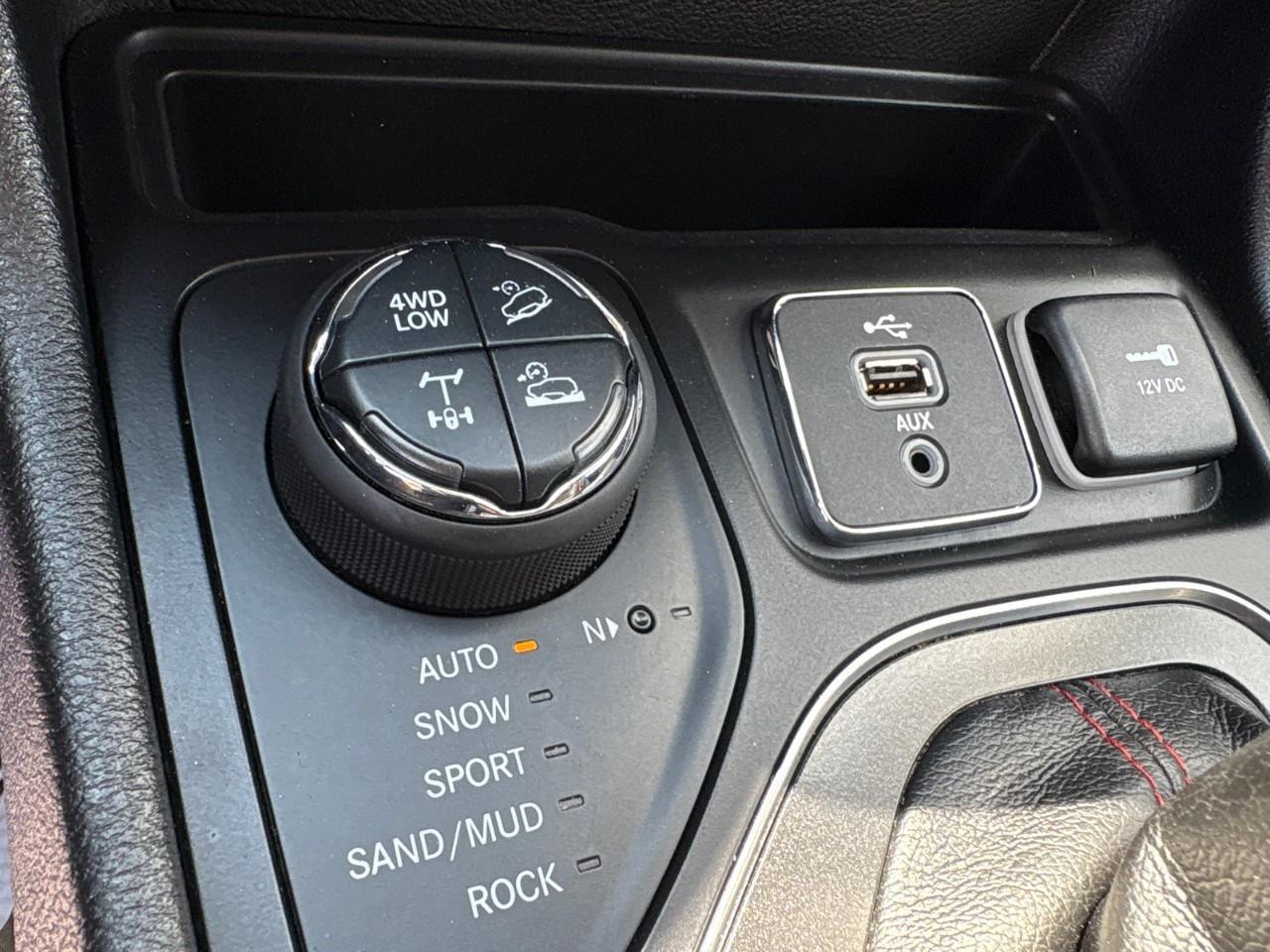 2019 Jeep Cherokee Trailhawk 4dr 4x4 Photo