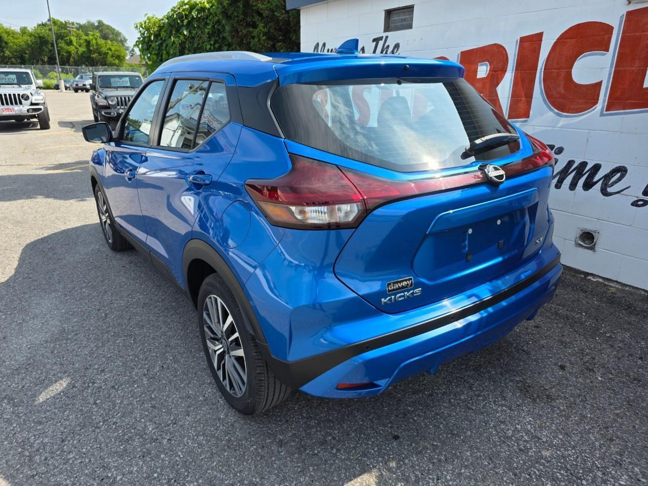 2024 Nissan Kicks SV 4dr Front-Wheel Drive Photo