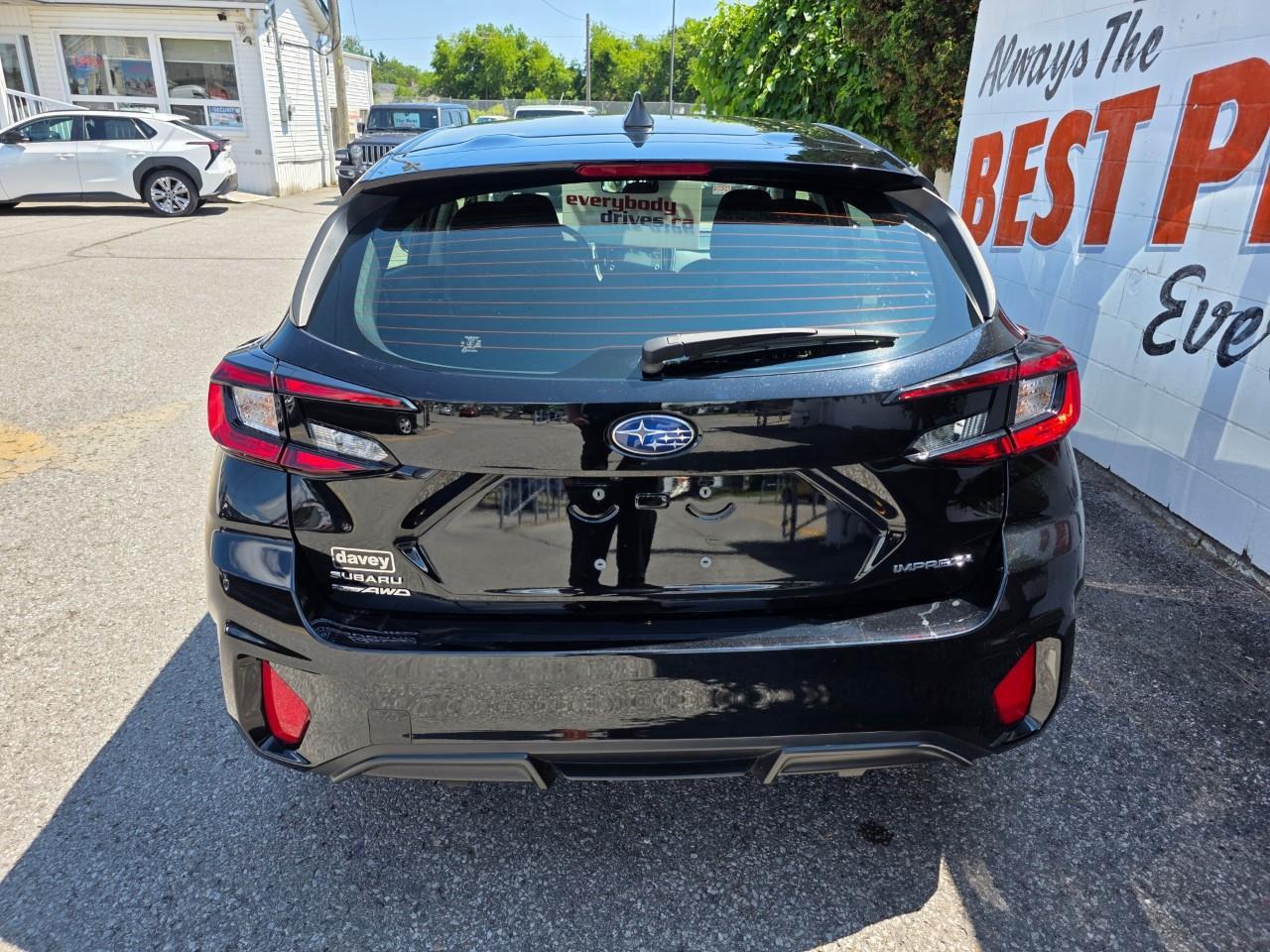 2024 Subaru Impreza Touring 4dr Hatchback Photo