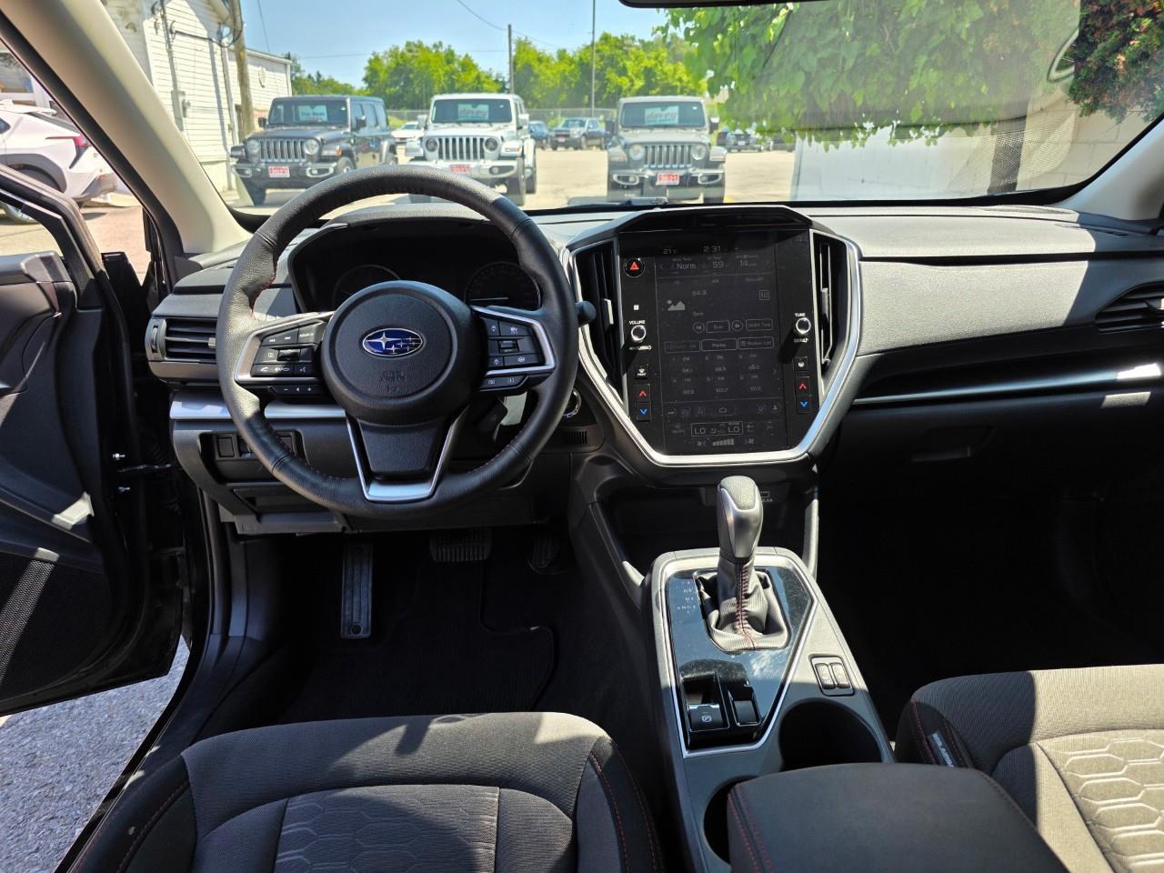 2024 Subaru Impreza Touring 4dr Hatchback Photo