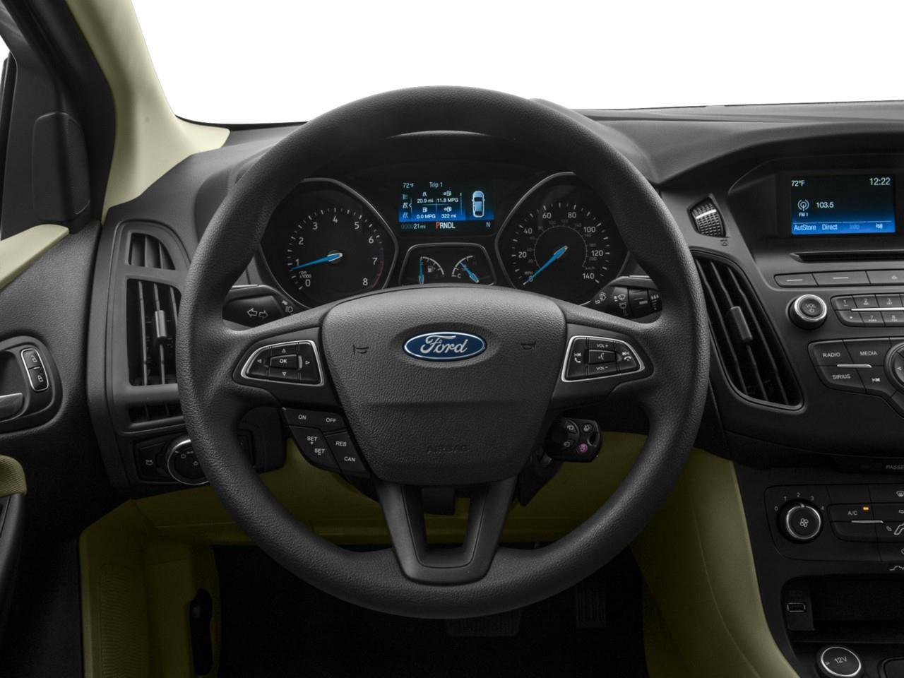 2016 Ford Focus SE 4DR SEDAN Photo3