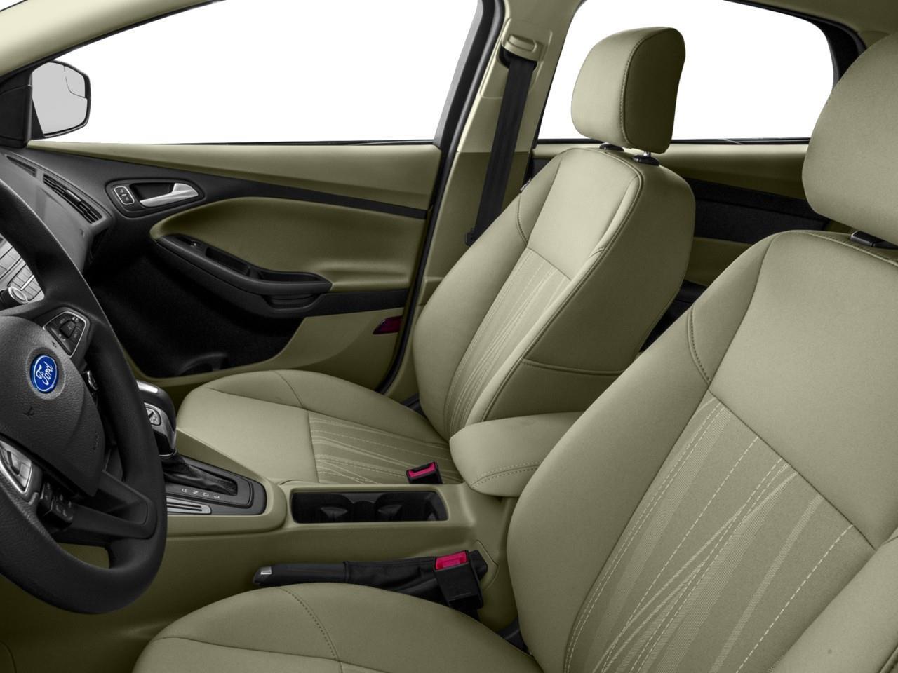 2016 Ford Focus SE 4DR SEDAN Photo