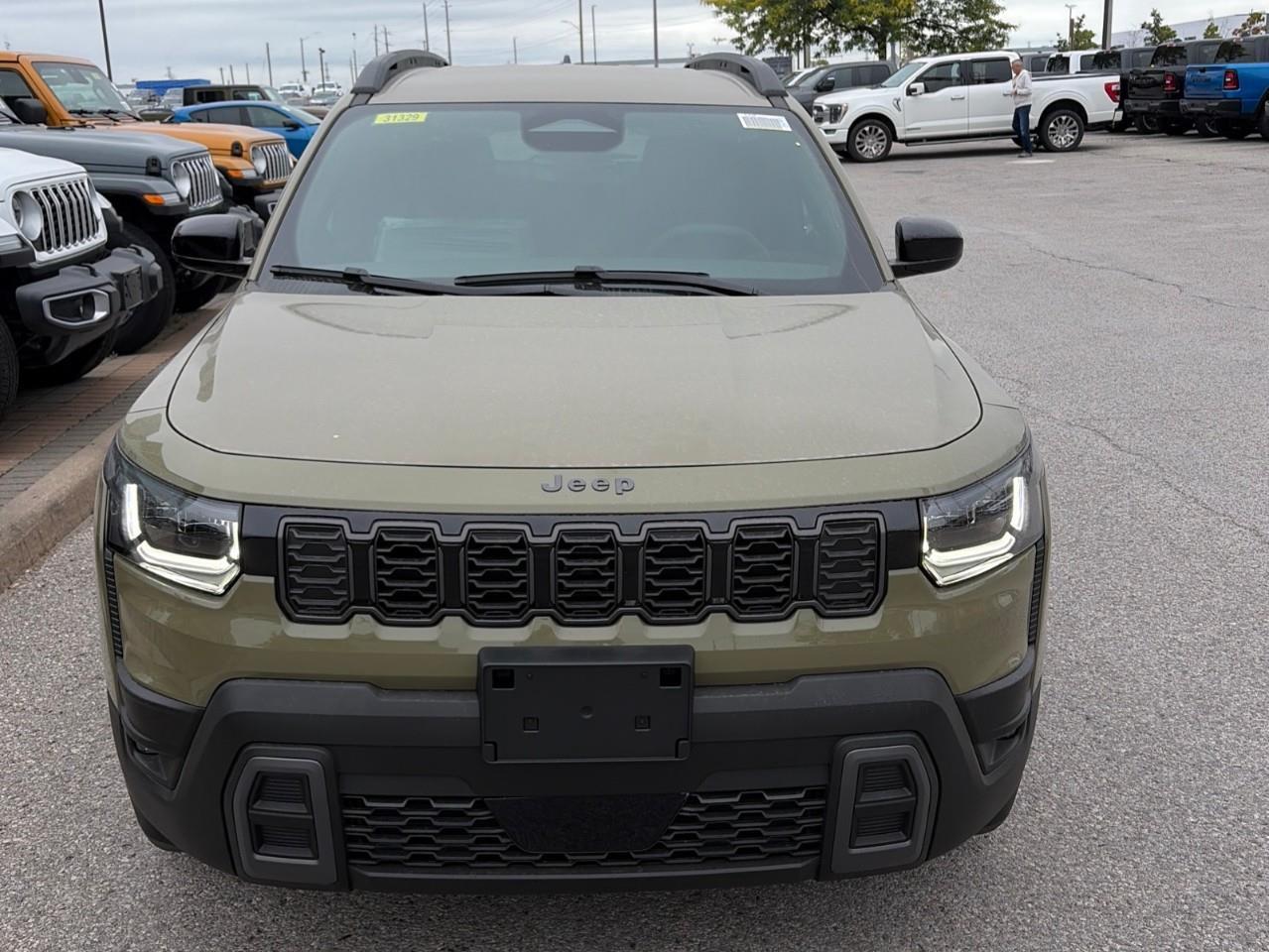 2026 Jeep Cherokee  Photo5