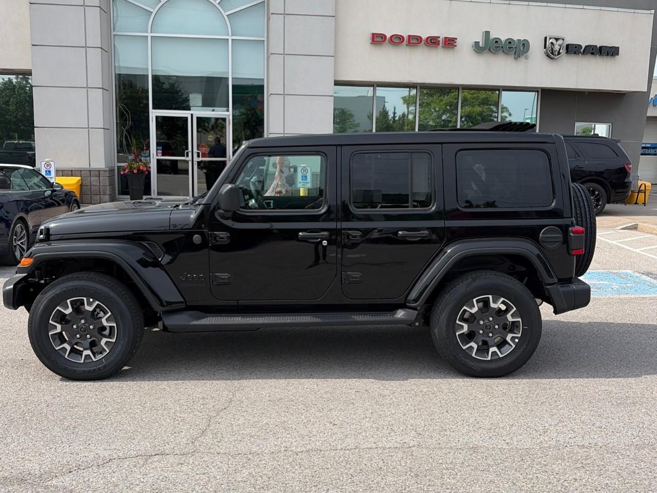 2026 Jeep Wrangler SAHARA 4DR 4X4 Photo
