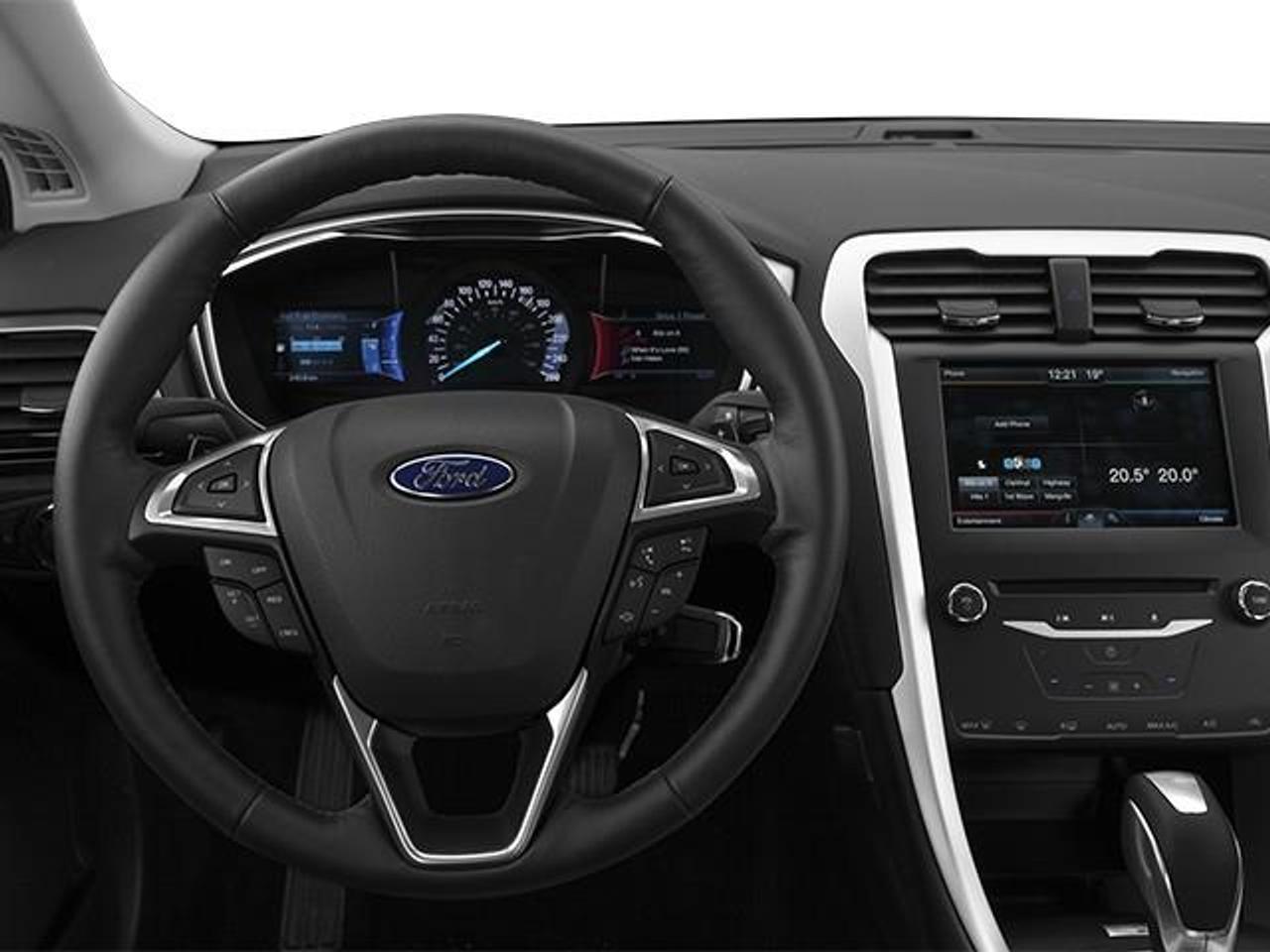 2014 Ford Fusion SE 4dr Front-wheel Drive Sedan Photo