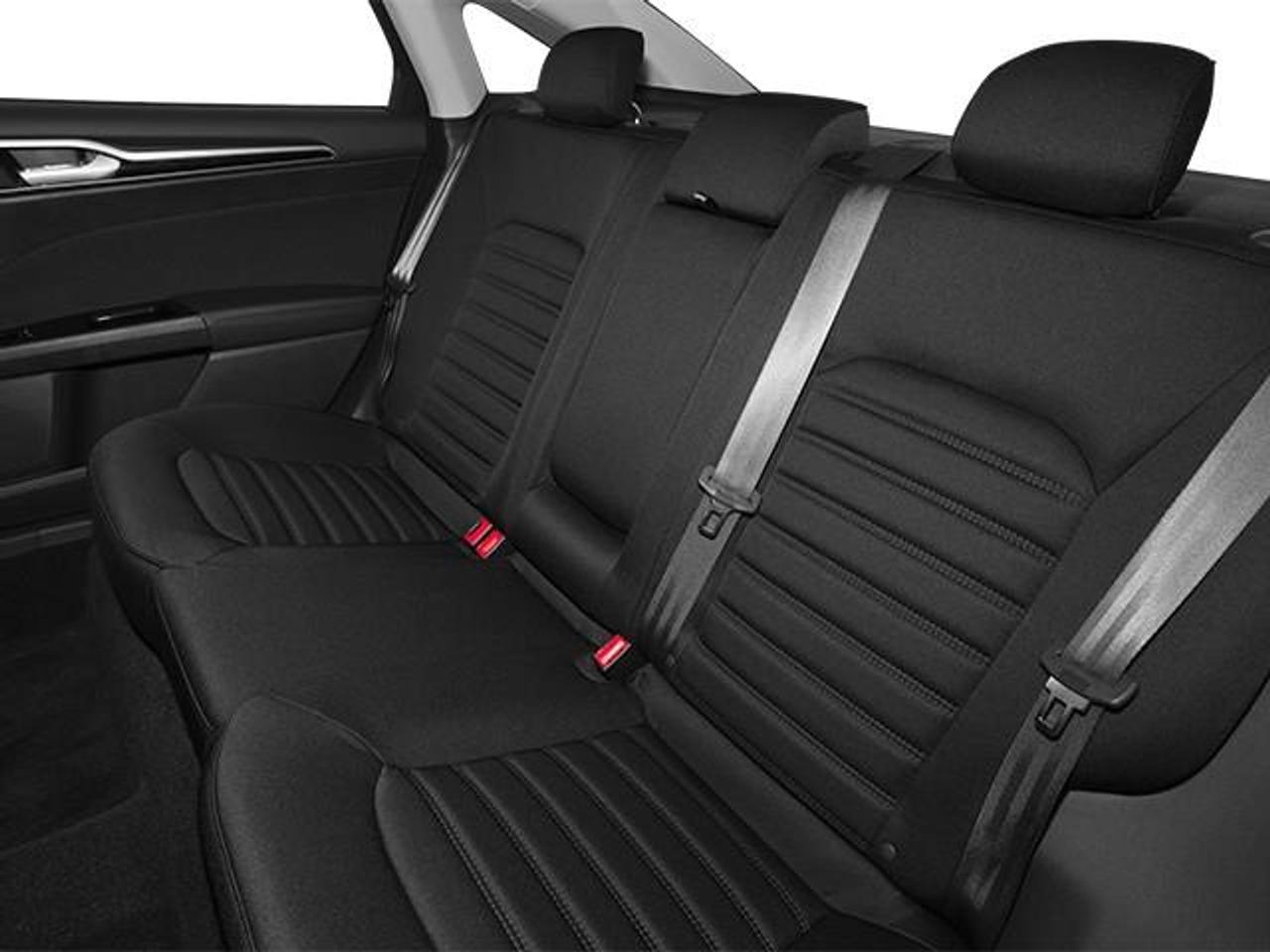 2014 Ford Fusion SE 4dr Front-wheel Drive Sedan Photo