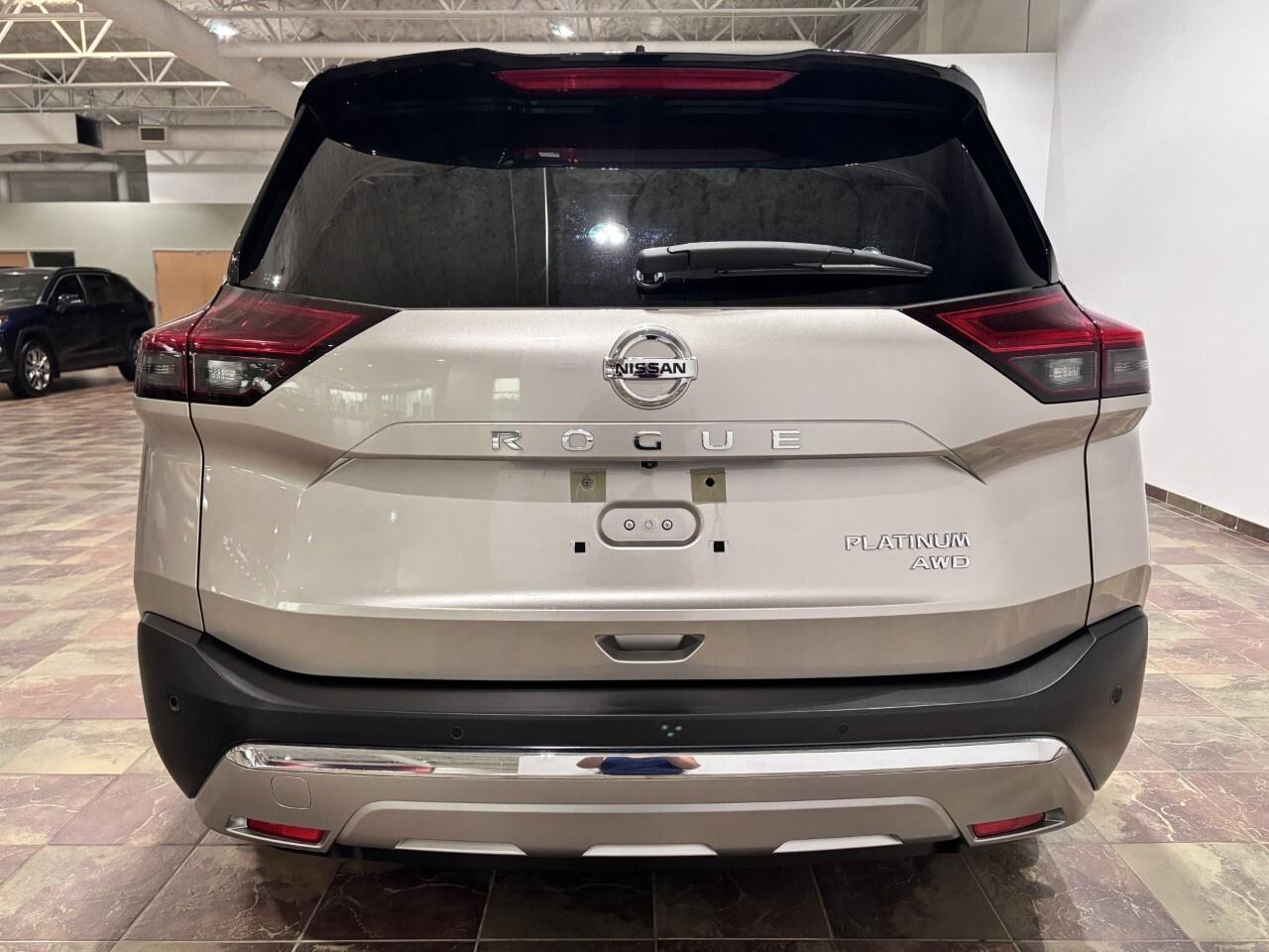 2021 Nissan Rogue AWD Platinum Photo