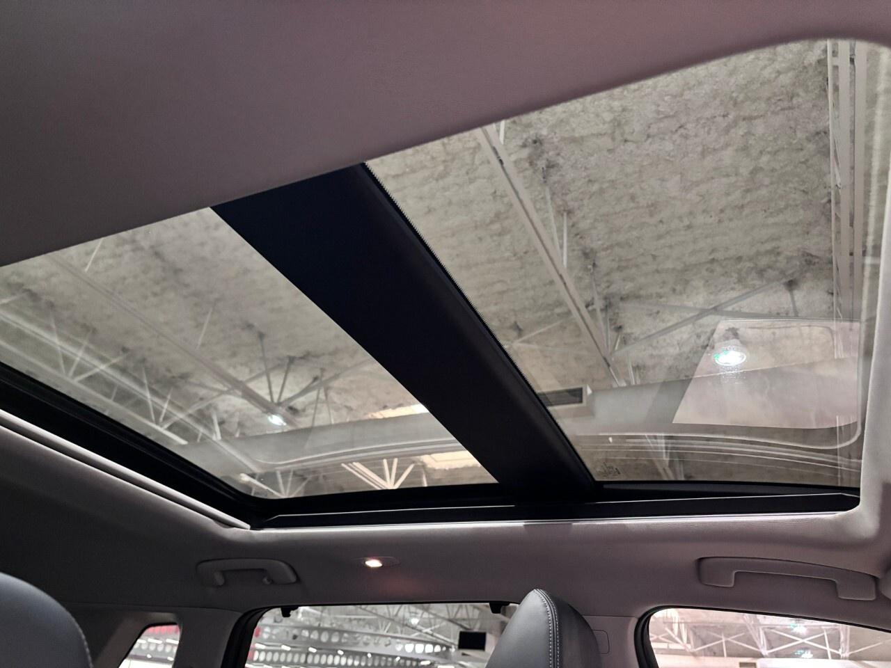 2021 Nissan Rogue AWD Platinum Photo