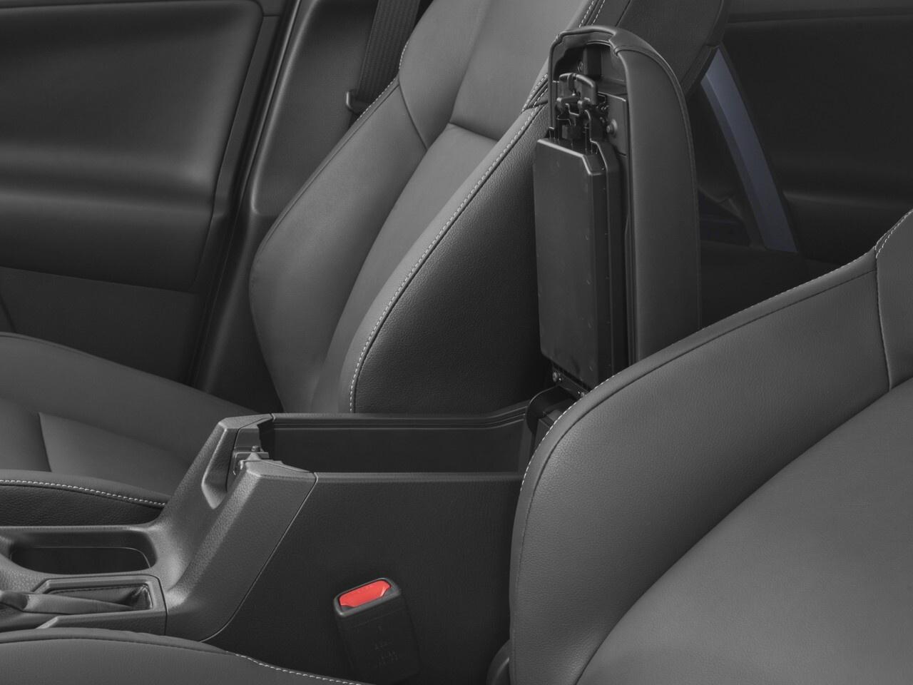 2017 Toyota RAV4 Hybrid 4dr Limited Photo