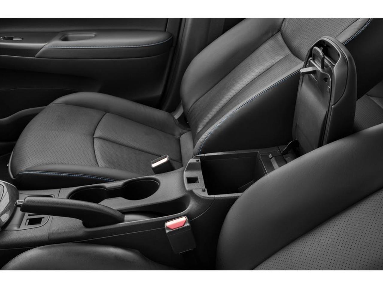 2018 Nissan Sentra 1.6 SR Turbo (M6) 4dr Sedan Photo