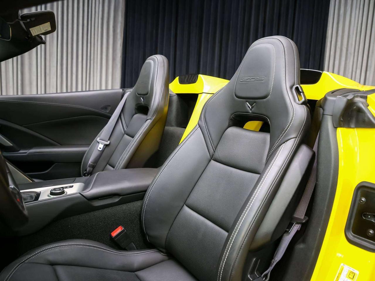 2015 Chevrolet Corvette Z06 3LZ CONVERTIBLE 650HP NOACCIDENT LOWKM CHROME Photo