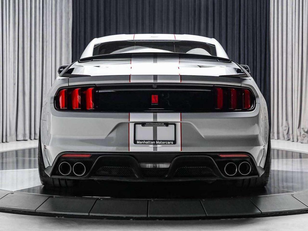 2017 Ford Mustang SHELBY GT350R 5.2L V8  CARBONRIMS LOWKM NOACCIDENT Photo