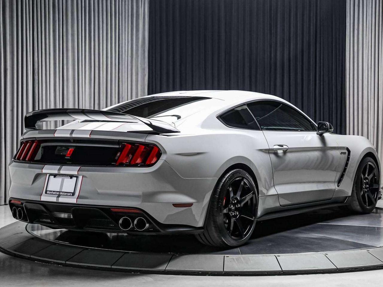 2017 Ford Mustang SHELBY GT350R 5.2L V8  CARBONRIMS LOWKM NOACCIDENT Photo