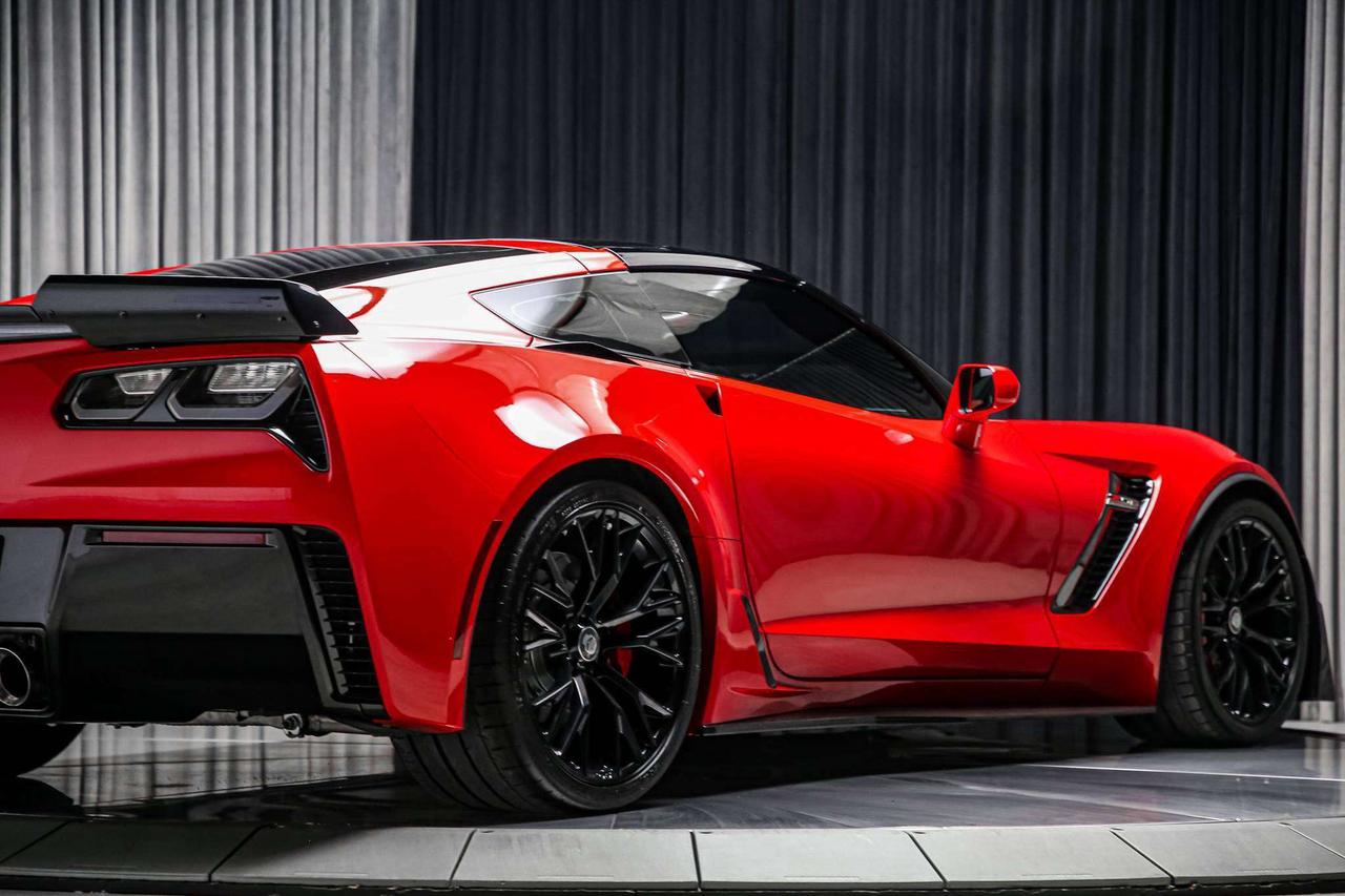 2016 Chevrolet Corvette Z06 3LZ 650HP MANUAL COMPSEAT CARBNEXT NOACDNT Photo