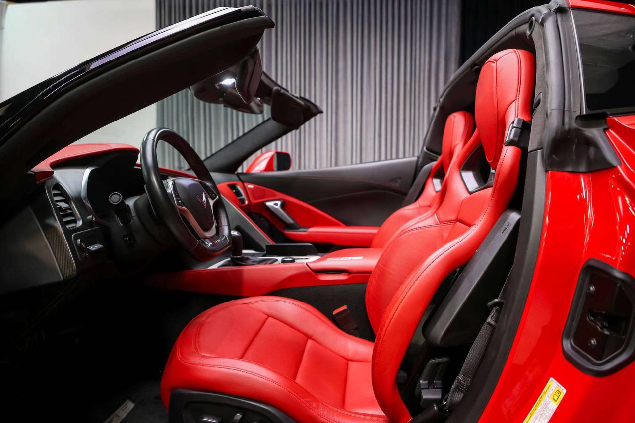 2016 Chevrolet Corvette Z06 3LZ 650HP MANUAL COMPSEAT CARBNEXT NOACDNT Photo