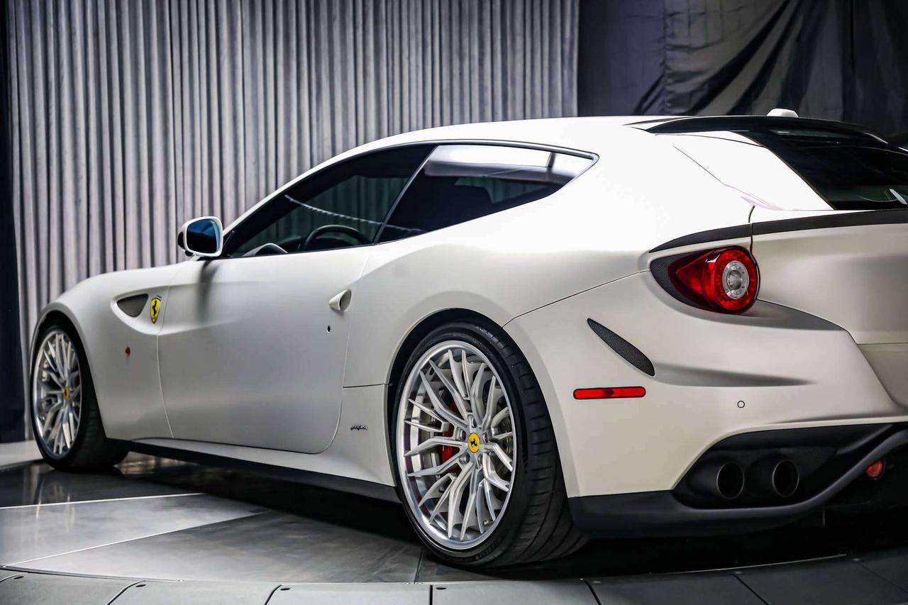 2012 Ferrari FF V12 AWD 651 HP  CARBONINT 21INCHRIMS FULLPPF Photo