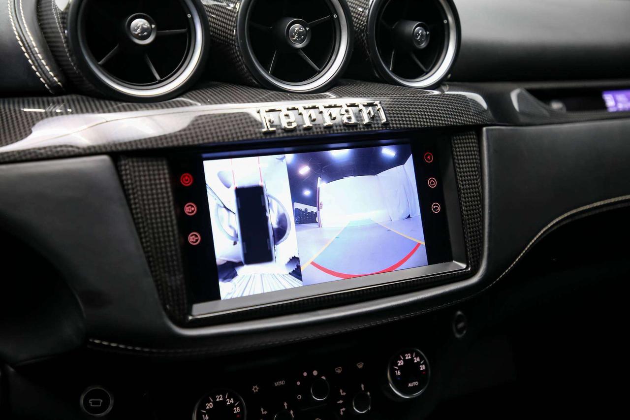 2012 Ferrari FF V12 AWD 651 HP  CARBONINT 21INCHRIMS FULLPPF Photo