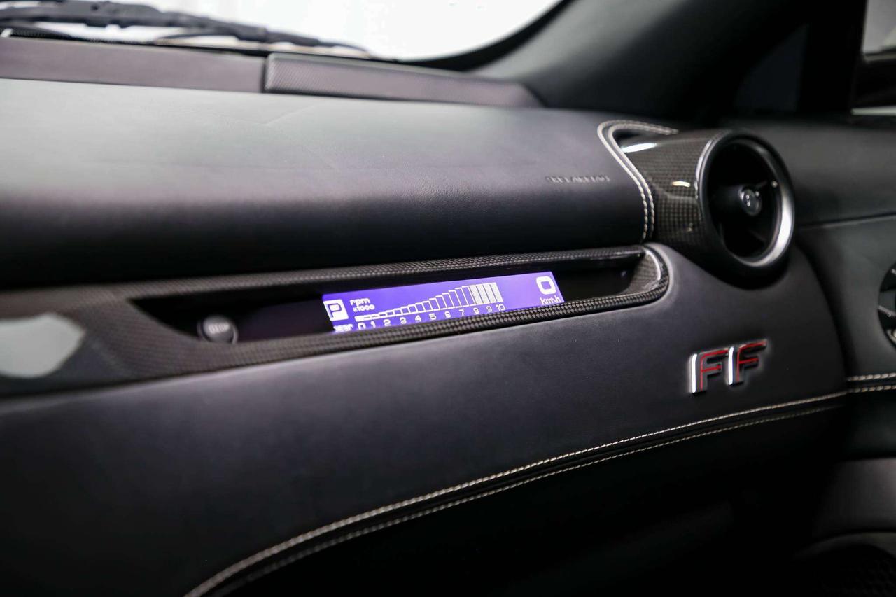 2012 Ferrari FF V12 AWD 651 HP  CARBONINT 21INCHRIMS FULLPPF Photo