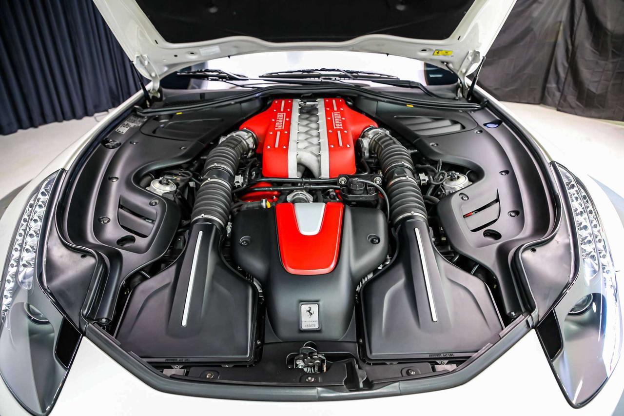 2012 Ferrari FF V12 AWD 651 HP  CARBONINT 21INCHRIMS FULLPPF Photo