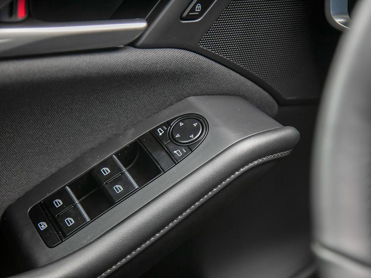 2026 Mazda Mazda3 Sport  Photo